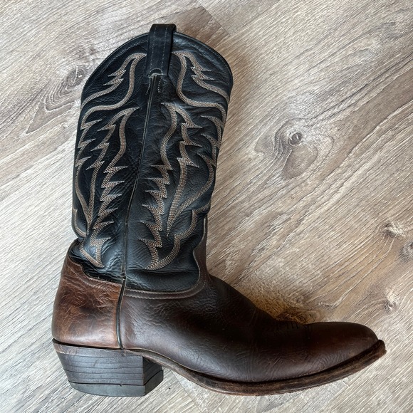 VTG Tony Lama Taurus Cowboy Boots Chocolate Two-Tone Leather #6171 Mens 8.5 D - Picture 2 of 13